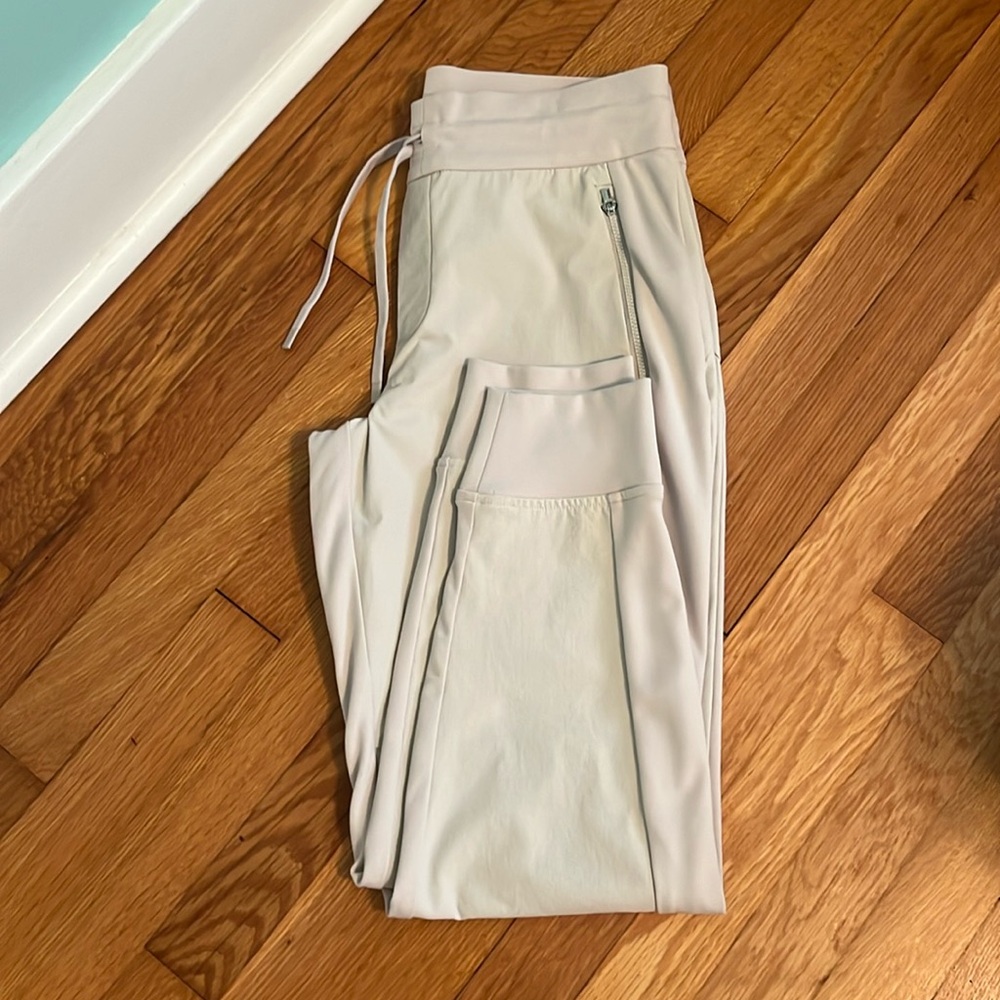 Athleta headlands hybrid jogger.